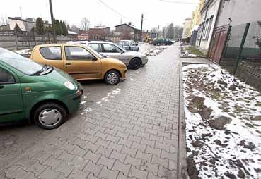 Cicha 23/25 8 sztuk Konopnickiej 47 2 sztuki Orla 46 2 sztuki Cicha 34 4 sztuki Próżna 4 1 sztuka Próżna 8 10 sztuk Trębacka 7 4 sztuki Trębacka 9 1 sztuka Trębacka 17 7 sztuk Św. Rocha 5 3 sztuki Św.