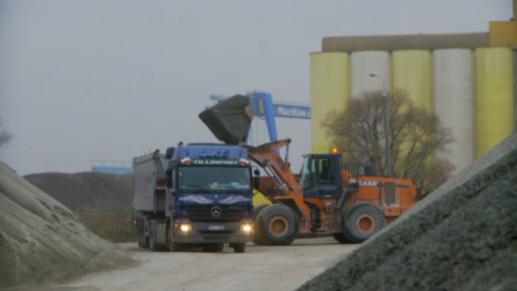 Gdański Terminal Kontenerowy (GTK) rozpoczął działalność w listopadzie 1998 r.