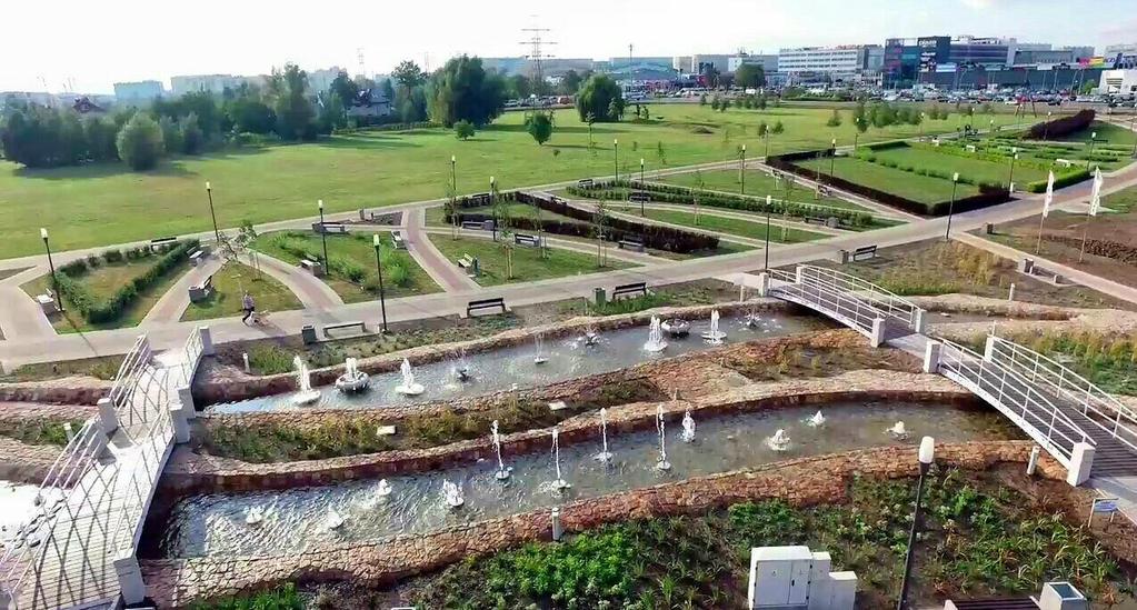 Park Papieski przy al. Sikorskiego i Armii Krajowej, Park im. Władysława Szafera os. Słocina przy ul.
