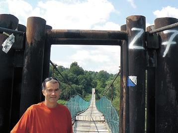 Pomysł budowy nowego mostu pieszo-rowerowego Po zdecentralizowaniu systemu zarządzania krajem lokalne ośrodki zaczęły same kształtować przestrzeń i decydować o inwestycjach publicznych.