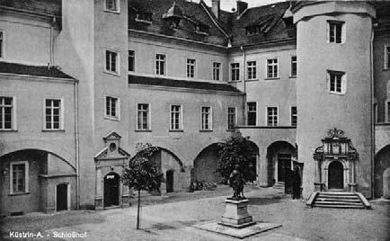 Zamek w Kostrzynie przed 1945 r. Ze zbiorów WiMBP w Gorzowie Wlkp. Schloss in Küstrin vor 1945 Wojewodschafts- und Stadtbibliothek in Gorzów Wlkp.
