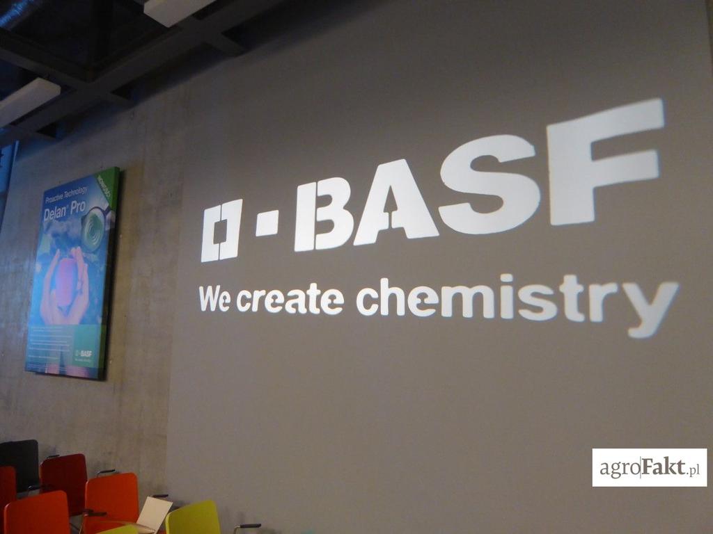 Powered by TCPDF (www.tcpdf.org).pl https://www..pl Jedną z pierwszych innowacji, za jaką odpowiedzialna jest firma BASF, było stosowanie azotu w rolnictwie.
