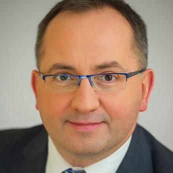 SŁOWO WSTĘPNE GRZEGORZ BACHAŃSKI PREZES PZKOSZ Przed Państwem ciekawa i mam nadzieję - inspirująca inicjatywa Wydziału Szkolenia Polskiego Związku Koszykówki.