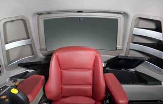 WERSJA LUXURY Kabina w wersji Luxury oferuje te same rozwiązania, co kabina typu Comfort, a dodatkowo elektrycznie regulowane lusterka, jeszcze większą