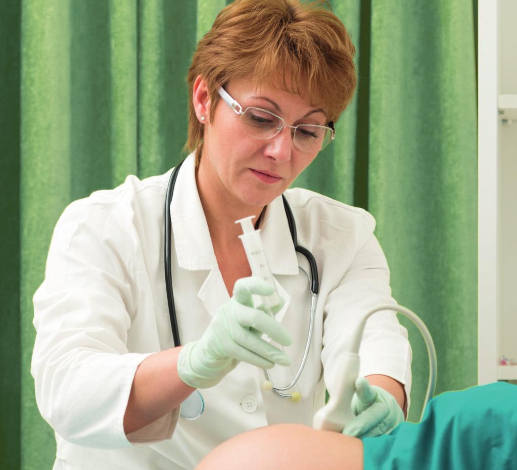 INWAZYJNE PRENATALNE BADANIA POTWIERDZAJĄCE Inwazyjne badania potwierdzające (diagnostyczne) obejmują procedurę pobrania od ciężarnej odpowiedniego materiału w