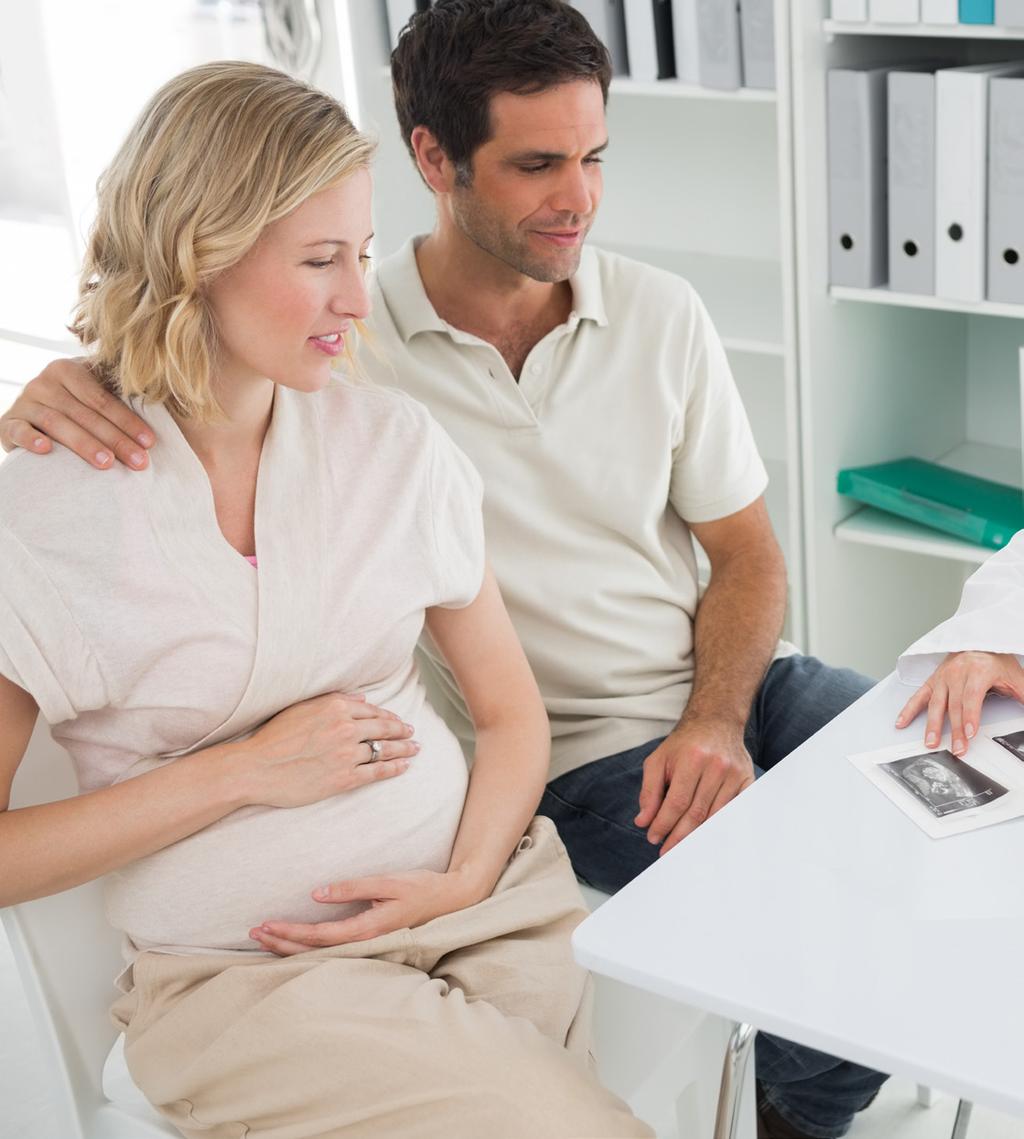 RYZYKO CHORÓB WYWOŁANYCH PRZEZ LICZBOWE MUTACJE CHROMOSOMOWE Ryzyko urodzenia dziecka z wadą chromosomową w postaci liczbowej mutacji chromosomowej wzrasta wraz z wiekiem matki.