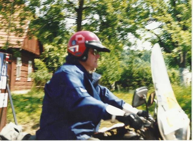 Janusz Jagielski po zakończeniu startów jako zawodnik już w roku 1982 został sędzią kolarskim.