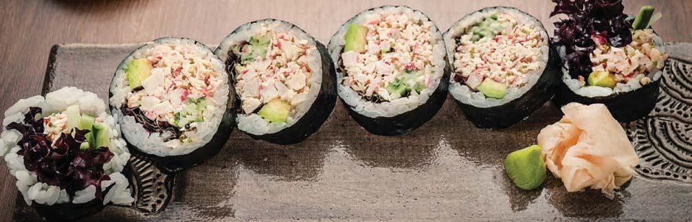 ..30 FUTO SA ATKA Z KREWETEK Krewetki, majonez, tobico, por Shrimps salad, surimi, mayonnaise, tobico, leek,.
