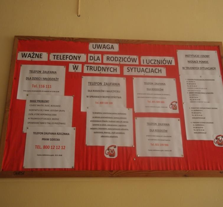 terenie szkoły.