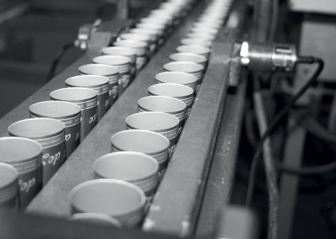 Proces powstawania zamknięcia aluminiowego 1 2 3 Omówienie zamówienia z klientem Projektowanie zamknięcia Prototyp zamknięcia 4