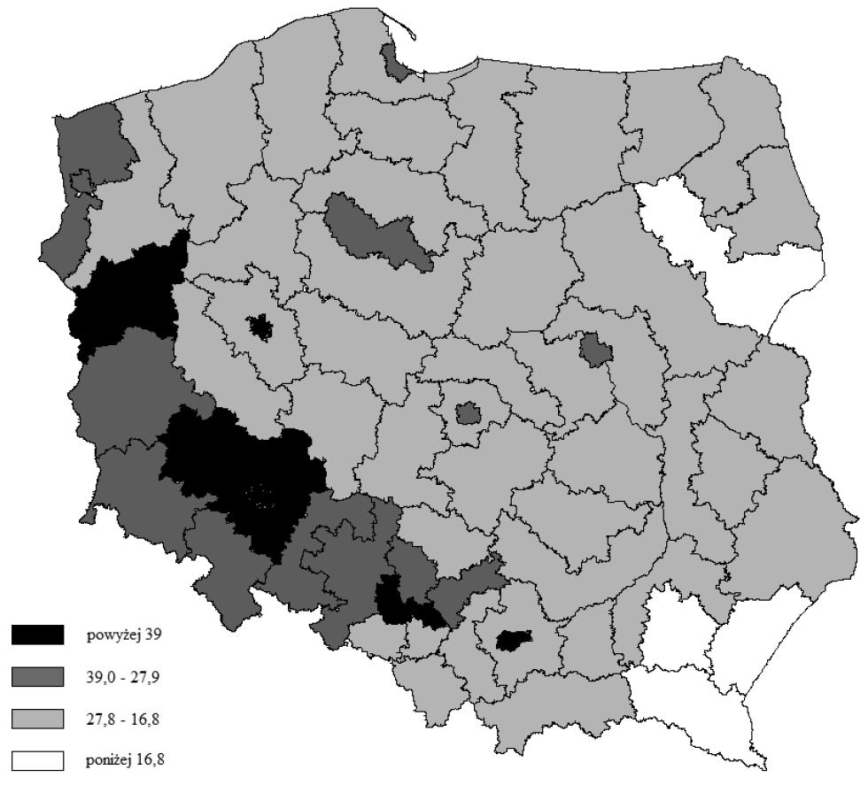 Struktura i typologia przestrzenna przestępczości w Polsce 51 Cechą polskiej przestępczości jest bardzo duże zróżnicowanie przestrzenne pod względem zarówno liczby przestępstw stwierdzonych, jak i
