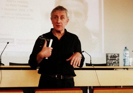50 LITERATURA SŁUCHOWISKO 51 www.podlasieslowfest.pl Piotr Sommer Panny z Wilka reż. Dariusz Błaszczyk, 2016, 45 Radiowa adaptacja opowiadania Jarosława Iwaszkiewicza pod tym samym tytułem.
