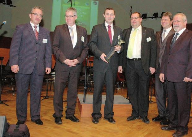 Memorandum uczestników konferencji 20-lecia Euroregionu Neisse- Nisa-Nysa Bernd Lange, Prezydent EUROREGIONU NEISSE e. V. My, zgromadzeni w dniu 1 grudnia 2011 r.