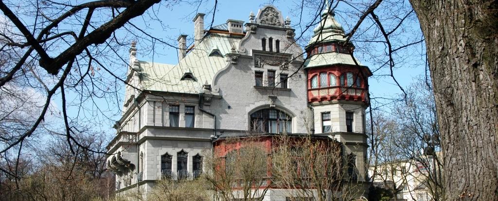 Kształcenie przez całe życie Łódzki Uniwersytet Dziecięcy pierwszy w kraju działający przy uczelni technicznej
