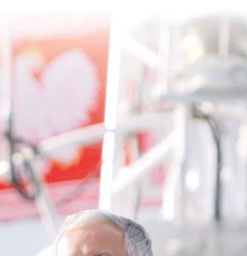 P L D O Ł Ą C Z D O N A S ODSŁONIĘCIE POMNIKA fot.
