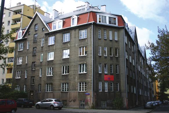 OSIEDLE II FUNDACJI TANICH MIESZKAŃ UL. LUDWIKI 1 Zbudowane w latach 1927-29, już po śmierci Hipolita Wawelberga, II Osiedle było przeznaczone dla ubogiej inteligencji i urzędników.