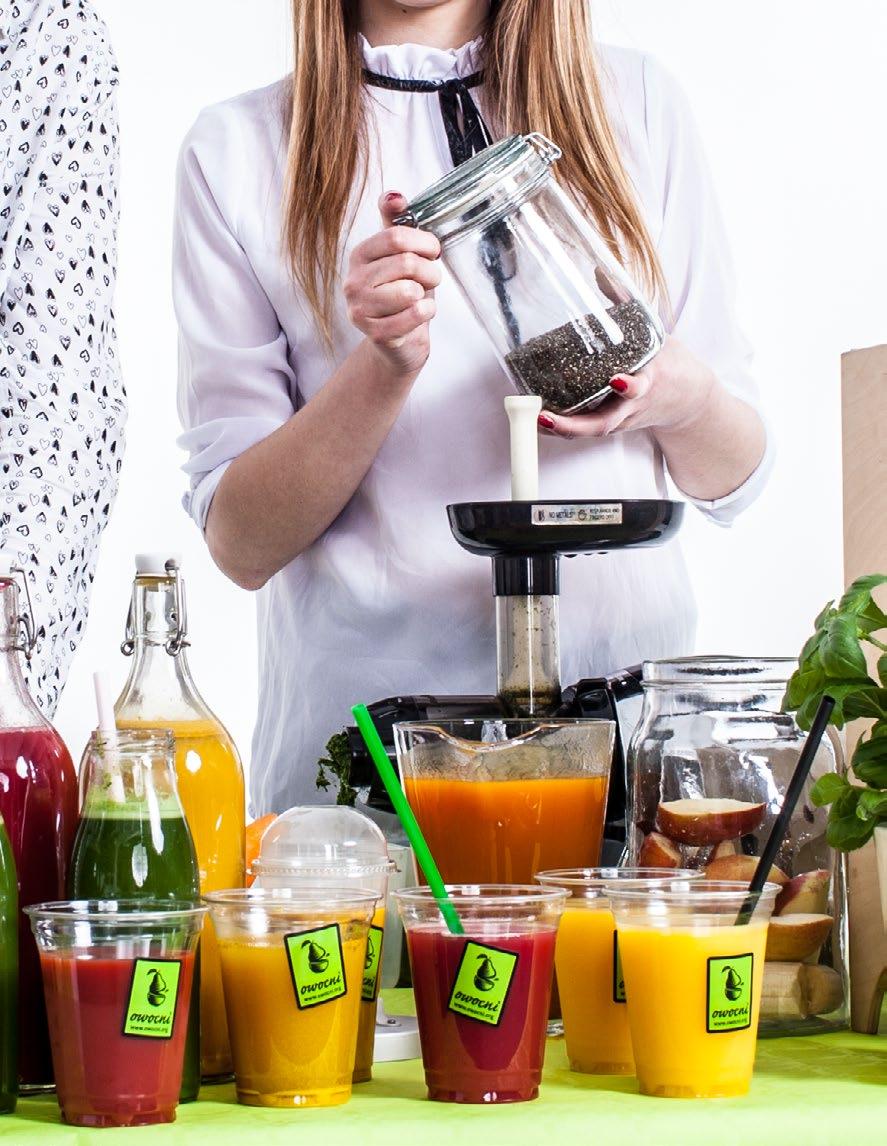 Juice bar Nawet na 7 dni przed eventem jesteśmy w stanie zorganizować juice bar. Ilość soku i smaki ustalamy z Klientem. Minimalne zamówienie to 300 porcji soku, czyli 60 litrów soku*.