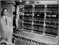 Architektura von Neumanna Architektura von Neumanna to rodzaj architektury komputera, przedstawionej po raz pierwszy w 1945 r.