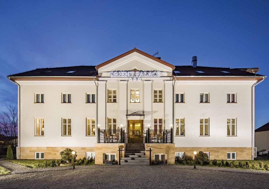 2015 Hotel Orient Palace Lokalizacja: ul.