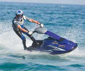 2.2 Zawody skimboard: Otwarte dla kaŝdego zawody na specjalnym torze. Przewidziane konkurencje to m.in.