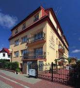 Uwagi: dzieci 3-11lat z ½ wyżywienie nocleg na wspólnym spaniu lub na dostawce.klimatyczne płatne na miejscu.doba hotelowa od 14.00 do 10.00. MORZE DARŁÓWKO O.W.,,RÓŻA WIATRÓW HB O.