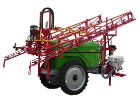 hydraulicznie z siłownikiem stabilizacji, podnoszona hydraulicznie. Sterowanie elektryczne hydrauliką olejową. Tylko jedna para przewodów zasilających rozdzielacz hydrauliczny.