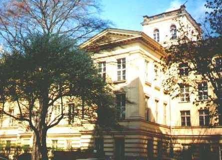 Ciężkich Jonów Do czego