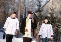 773-725-2300 Podtrzymajmy naszą polską tradycję i już dziś zaprośmy księdza do domu!