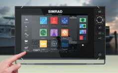 Simrad i B&G ze smartfonu i obserwować wyświetlacza i sterować nimi z tabletu.