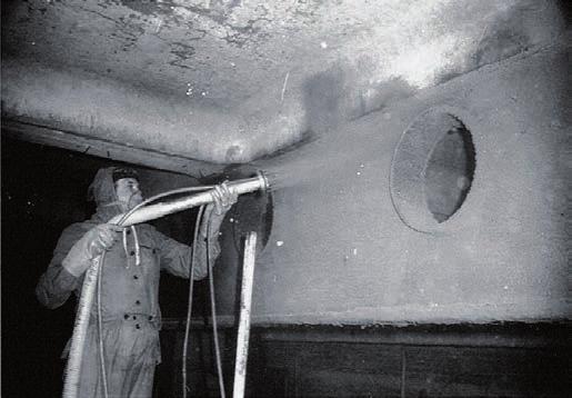 W materiałach ogniochronnych aktywizowanych termicznie zachodzą procey chemiczne związków węgla i foforu.