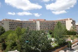 HISZPANIA - Costa Brava - Lloret de Mar - Hotel Samba 3* Obóz młodzieżowy 12-18 lat Symbol oferty: 1014/2852 Państwo: Region: Miasto: Transport: Profil wyjazdu: Wyżywienie: Zakwaterowanie: