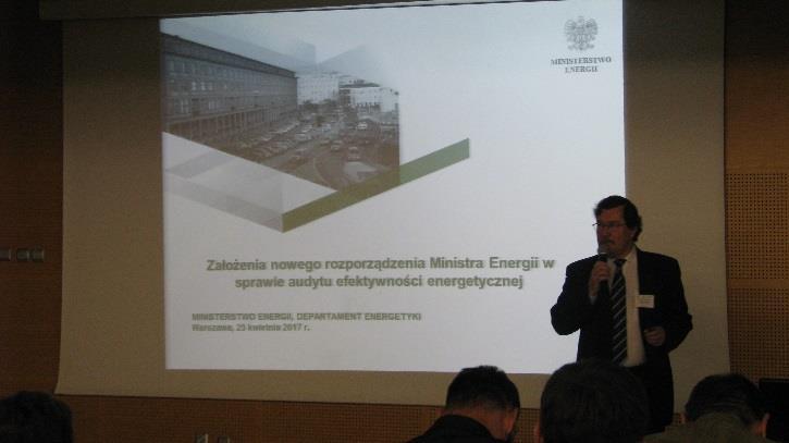 Przedstawiciel BGK Tomasz Makowski omówił efekty jakie w okresie kilkunastu lat przyniosła ustawa o wspieraniu termomodernizacji i remontów.