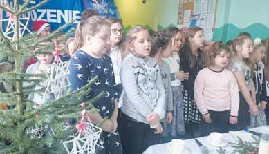 2 (470) 10 stycznia 2017 INFORMACJE magazyn 7m PLESZEW Przedszkolaki też podzieliły się opłatkiem Jak co roku grupa Smerfy w przedszkolu Bajka miała swoje spotkanie opłatkowe.