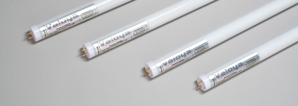 Seria L Kształt zgodny ze standardem T8 umożliwia montowanie produktów z serii L w oprawach świetlówek bez modyfikacji (w oprawach ze statecznikiem magnetycznym).