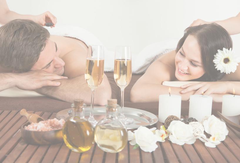 MASAŻE AROMATYCZNE ODPRĘŻENIE Relaksacyjny masaż z zastosowaniem klasycznych technik wykonywany przy użyciu aromatycznego olejku.