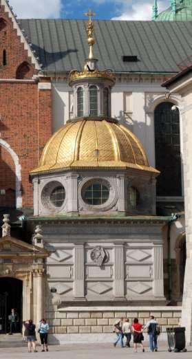 Kaplica została wzniesiona przy katedrze wawelskiej z inicjatywy Zygmunta Starego po śmierci jego pierwszej żony.