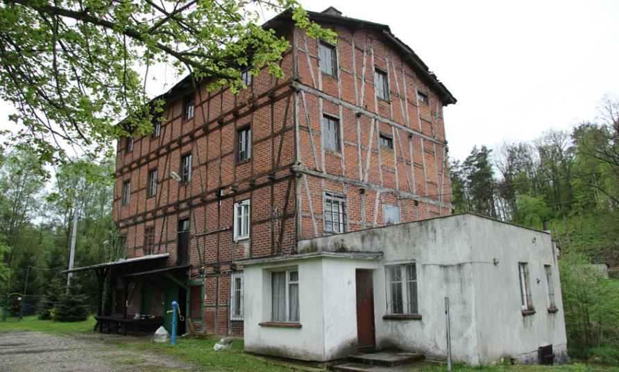 Komitet Naukowy: prof. dr hab. Marek Degórski - Dyrektor Instytutu Geografii i Przestrzennego Zagospodarowania PAN w Warszawie prof. dr hab. Elżbieta Basiul - Dziekan Wydziału Sztuk Pięknych UMK w Toruniu dr hab.