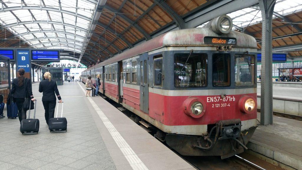 Pociąg EN57 I Generacji Dziś te składy