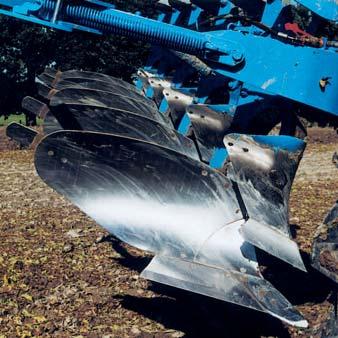 Produktywny korpus Korpus Dural Korpus z odkładnicą ażurową Budowa korpusu płoza listwa odcinająca skibę klin płozy pierś odkładnicy odkładnica ażurowa lemiesz dziób lemiesza dziób lemiesza