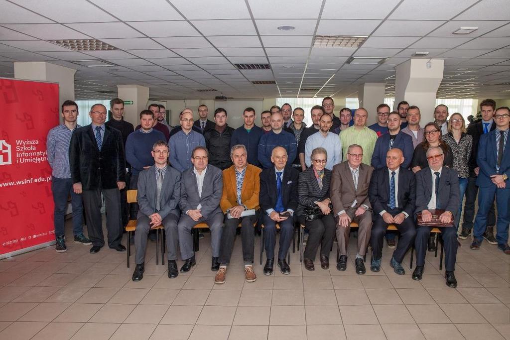 Po zakończeniu Sesji naukowej WOD i VI SKOS 2017. 02. 11 OPRACOWANIA INNE POWIĄZANE Z TEMATYKĄ TWORZENIA APLIKACJI W WIRTUALNYM ŚRODOWISKU INFORMACJI A.1. Środowiska narzędziowe tworzenia aplikacji komunikacji interpersonalnej: Analiza porównawcza, Adam Karalus.