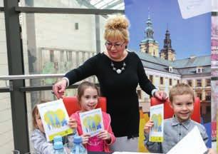 Chojnowska 41, ul. Iwaszkiewicza 1 - poniedziałek sobota godz. 9.00-21.00, niedziela, godz. 10.00-20.00; - Legnica, ul. Wrocławska 155 poniedziałek 10.00-18.00, wtorek 11.00-19.00, środa 12.00-20.00, czwartek 10.
