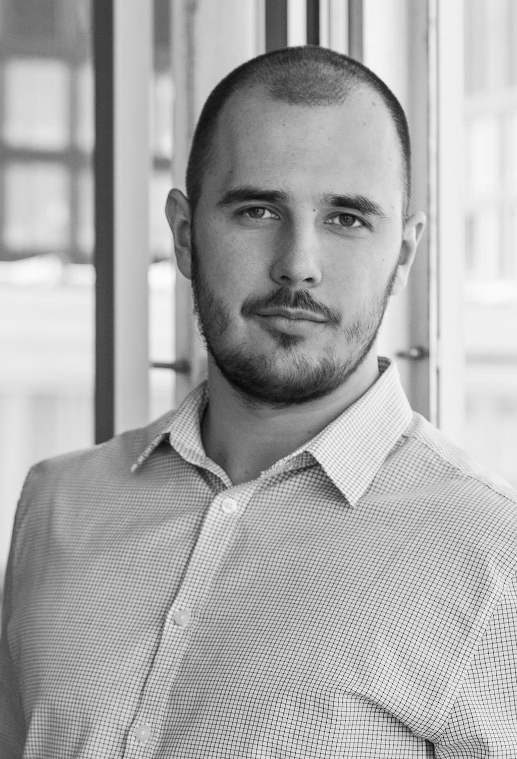netsprint group R A P O R T Rozdział 1 - Typy danych w kampaniach W ostatnim roku podtrzymany jest systematyczny wzrost skali wykorzystania danych dla celów reklamowych.