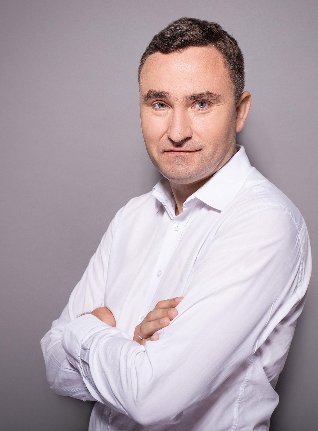 Executive summary Szanowni Państwo, prezentujemy pierwsze w Polsce badanie kompleksowo poświęcone wykorzystaniu danych w marketingu internetowym.