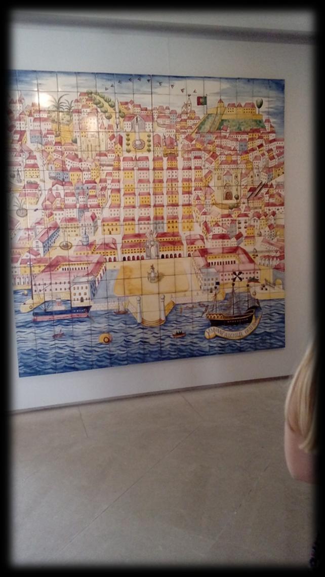 Portugalia słynie z Azulejo - pięknie malowanych kafli, które zdobią m.in. wiele fasad domów.