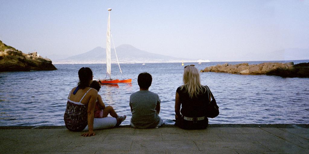 Filmowy czwartek Giovedì Film LEKCJA KINA WŁOSKIEGO A LEZIONE D ITALIANO CINEMATOGRAFICO 31 Le cose belle czwartek giovedì 30.03 godz. ore 18.