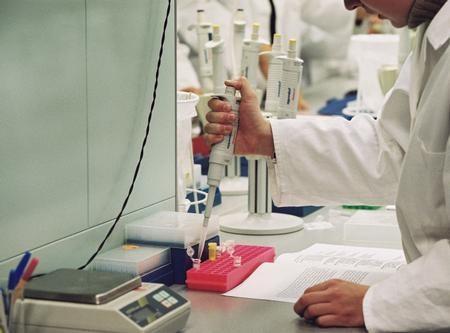 ETAP 1 DNA Zidentyfikowanie, wyizolowanie i sklonowanie genu Promotor Gen