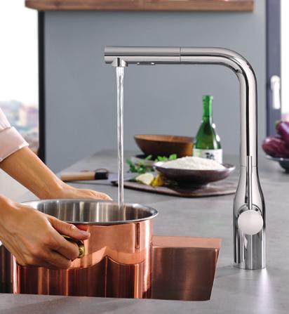 ESSENCE FOOTCONtROL Bateria Essence FootControl to połączenie minimalizmu w najczystszej postaci z funkcjonalnością, która odmieni Twoje