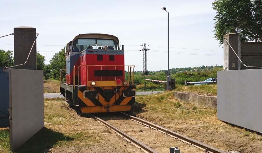 Ważenie w ruchu Ważenie w ruchu Dokładne masy w kilka sekund Każda minuta poświęcona na podłączanie i odłączanie wagonów kolejowych powoduje wstrzymanie ruchu.
