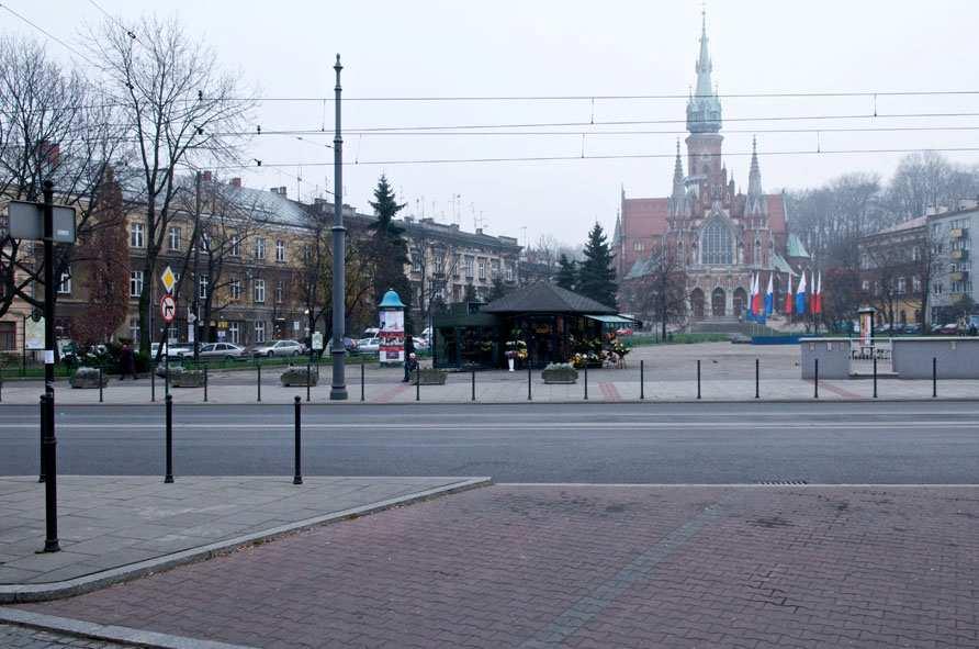 Przy towarzyszącej ładnej i słonecznej pogodzie (choć bardzo wietrznej) nie stanowiło to jednak aż tak wielkiego utrudnienia.