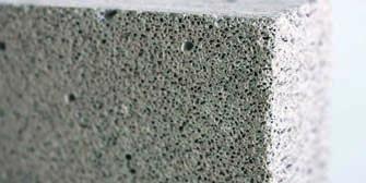 Rys. 1. Styropian [1] Rys. 2. Beton komórkowy [2] Praktycznie wszystkie stały i półstałe materiały są porowate w różnym stopniu.